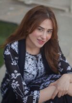 Emily Chikankari Mulmul Straight Kurta- Black