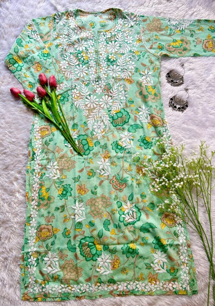 Sofia Green Chikankari Mulmul Straight Kurta - Image 2