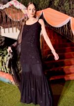 Layla Viscose Chikankari Strappy Short Kurti Gharara Set- Black - Image 2