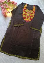 Kashmiri Woolen Pheran - Black with green border - Image 3