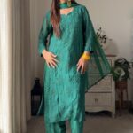Nikhat Viscose Chikankari and Mukesh Work 3pc Set- Emerald Green