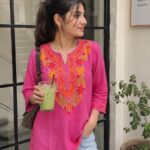 Women's Kashmiri Aari Embroidered Cotton Short Kurti- Candy Pink