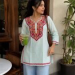 Women's Kashmiri Aari Embroidered Cotton Short Kurti- Grey